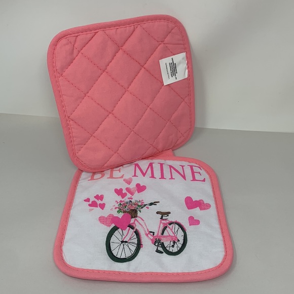 New! Valentine's "Be Mine" Bicycle Hearts Kitchen 2 Pot Holders Set Baking - Picture 14 of 16